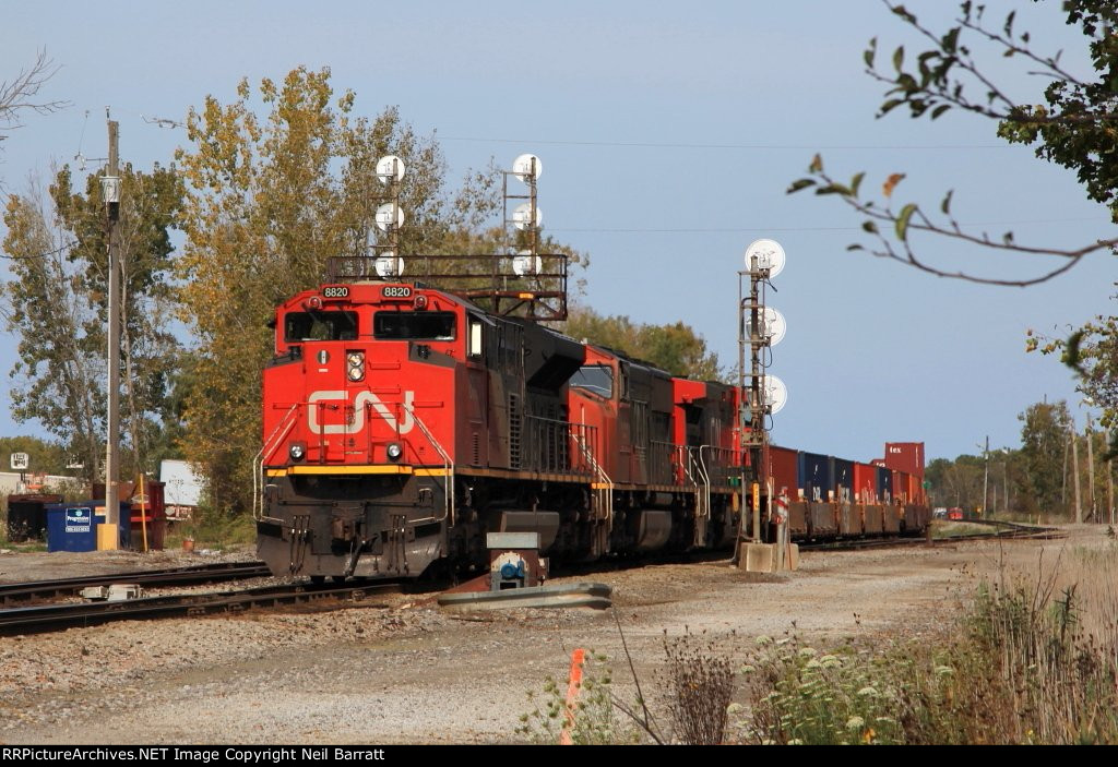 CN 8820